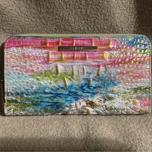 EUC looks new, Brahmin Melbourne Suri Staycation Zip Around Wallet, Blue Multi